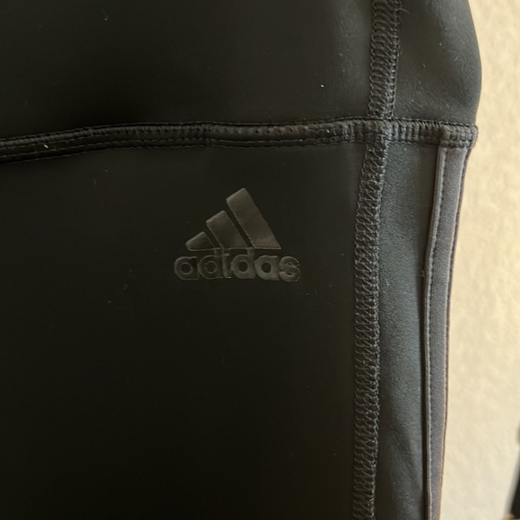 Adidas Capri Length Leggings - Picture 2 of 6